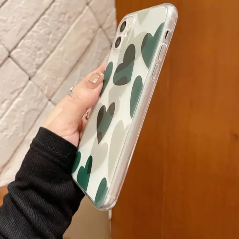 Brand new Apple IPhone 14 Pro Max Love heart 💚 💚💚Silicone Phone case